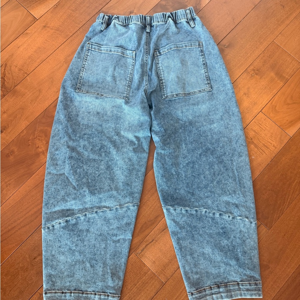 RUTI Barrel. Light Blue Denim Jeans - Picture 3 of 7
